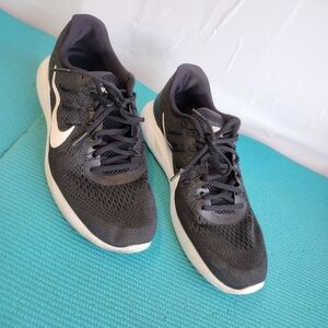 Nike Run Easy Men's Running Lunarlon Black Sneakers Lightweight 11.5